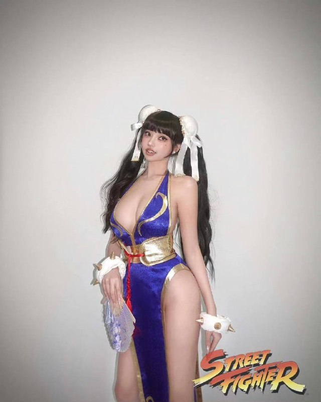 #Cosplay #NSFW#Cosplay #NSFW