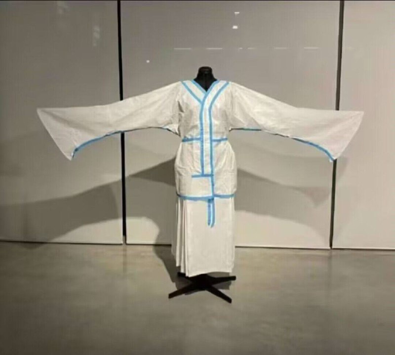 《汉服》
