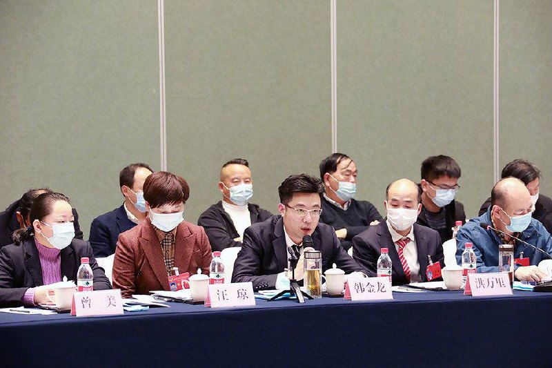 大司马芜湖政协委员资格被撤据芜湖政协官网显示，芜湖第十四届相关人员名单里 韩金龙(知名游戏主播大司马)的名字已经被去掉了，其相关履职报道也被一并删除