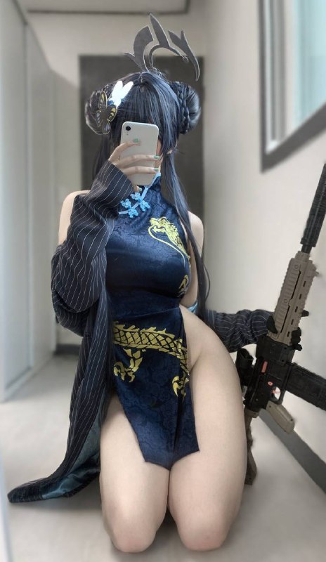 #Cosplay #NSFW
