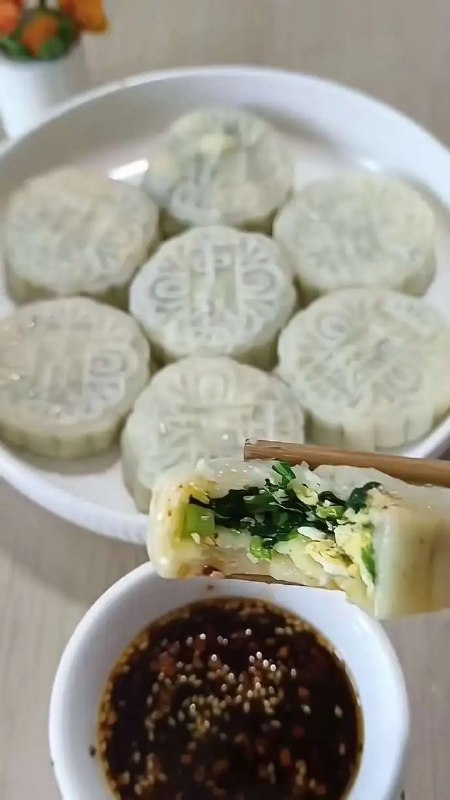 今天中秋吃月饼😋今天中秋吃月饼😋