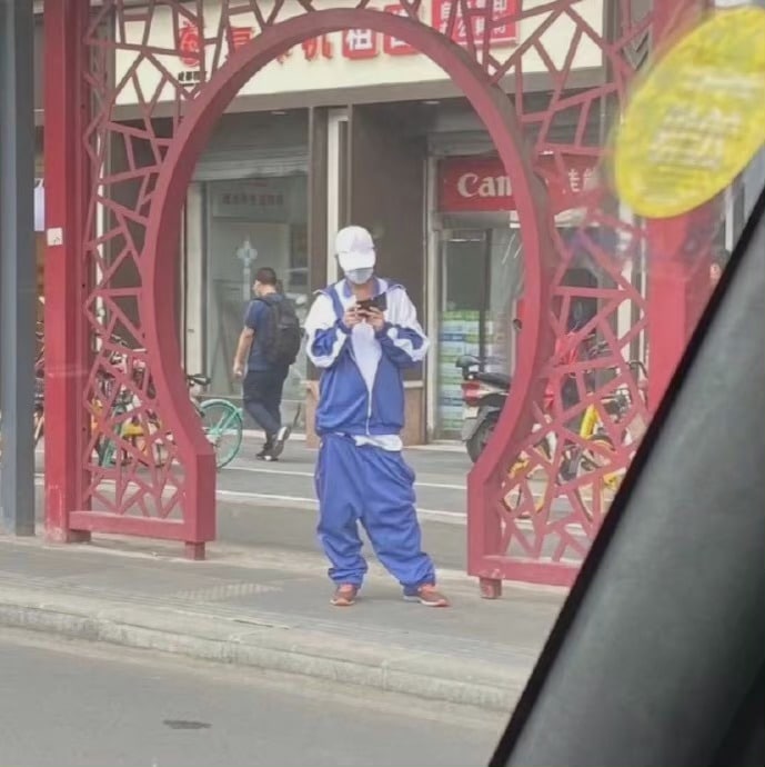 对不起是我太落后了吗，这又是什么新时尚😂对不起是我太落后了吗，这又是什么新时尚😂