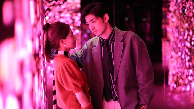 《一路向西》导演 胡耀辉 执导真人互动影游《捞女游戏》上线 Steam 商店页面