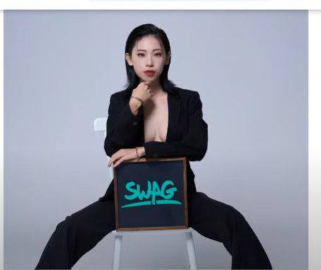 之前在国军军营里面啪啪啪的女主角，现在已加入SWAG了……之前在国军军营里面啪啪啪的女主角，现在已加入SWAG了……