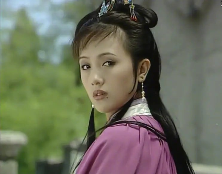 演员朱媛媛因癌症去世，享年51岁🕯朱媛媛曾出演《送你一朵小红花》《我的姐姐》《康熙微服私访记》《贫嘴张大民的幸福生活》《家有九凤》《小别离》等电影和剧集