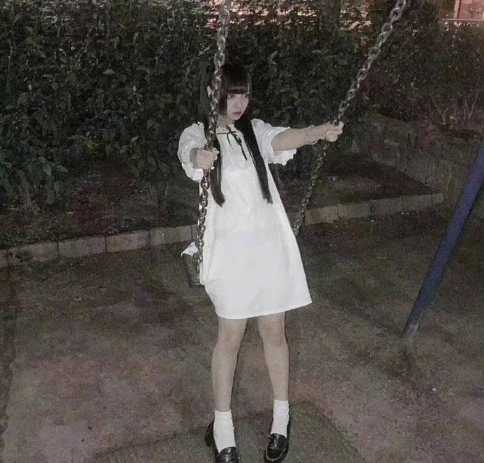 女朋友叫我帮她拍照，技术不错吧女朋友叫我帮她拍照，技术不错吧