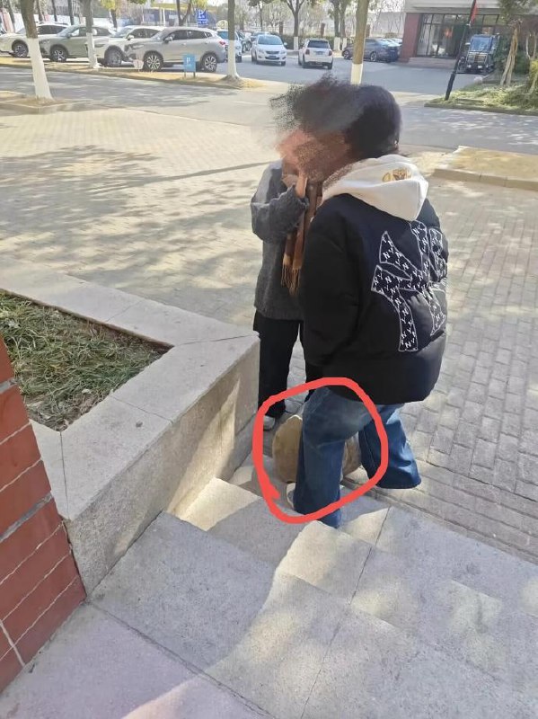人在做坏事的时候是不觉得累的😅人在做坏事的时候是不觉得累的😅