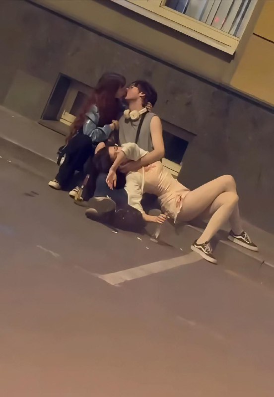 最近网上很火的 世界名画最近网上很火的 世界名画