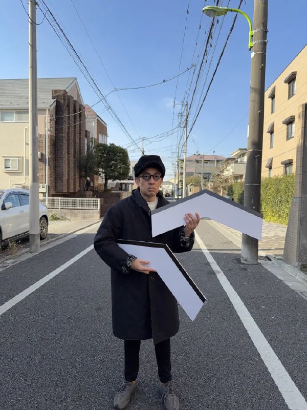 开发了一款能让你仿佛是在Google街景中的展示牌🤔开发了一款能让你仿佛是在Google街景中的展示牌🤔