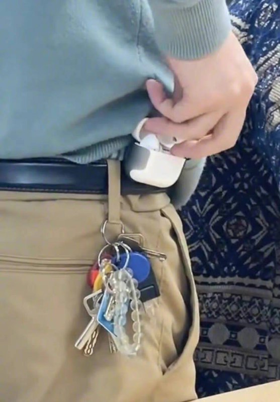 Air Pods 中年领导款Air Pods 中年领导款