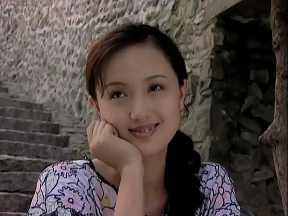 演员朱媛媛因癌症去世，享年51岁🕯朱媛媛曾出演《送你一朵小红花》《我的姐姐》《康熙微服私访记》《贫嘴张大民的幸福生活》《家有九凤》《小别离》等电影和剧集