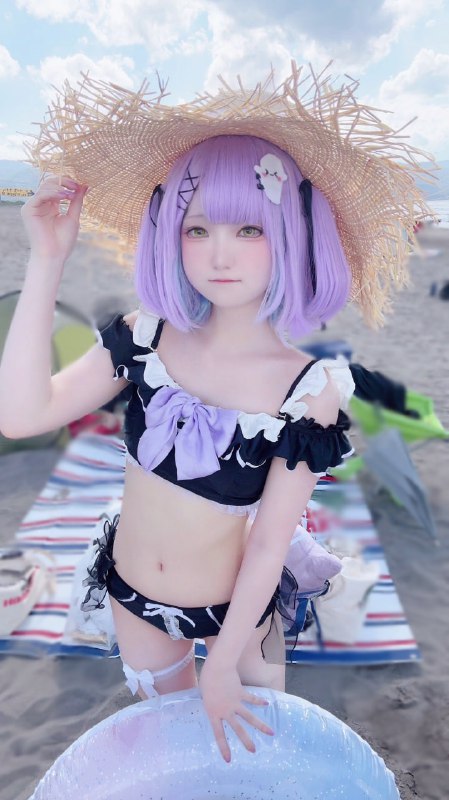 #Cosplay #NSFW