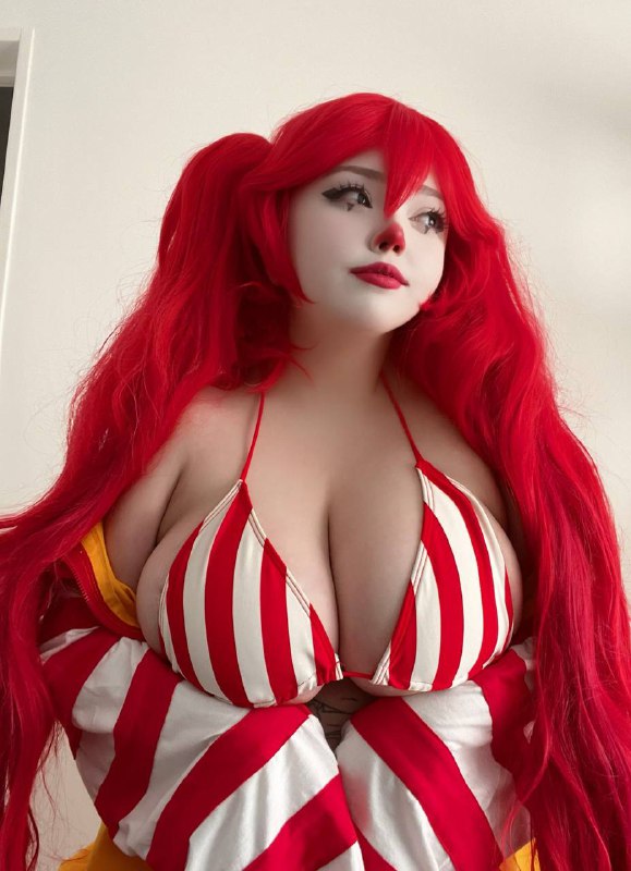 #Cosplay #NSFW#Cosplay #NSFW