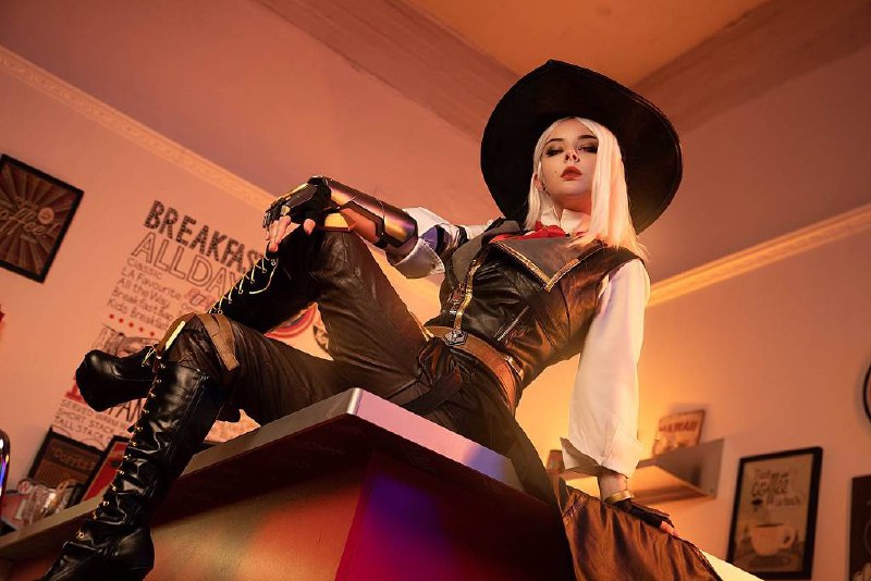 #Cosplay #NSFW#Cosplay #NSFW