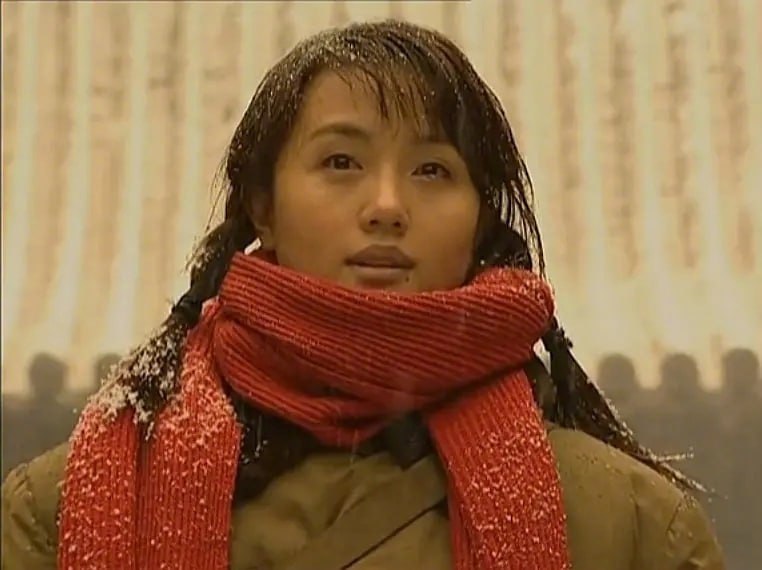 演员朱媛媛因癌症去世，享年51岁🕯朱媛媛曾出演《送你一朵小红花》《我的姐姐》《康熙微服私访记》《贫嘴张大民的幸福生活》《家有九凤》《小别离》等电影和剧集